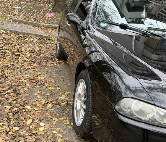 Черный Альфа Ромео 159, объемом двигателя 1.9 л и пробегом 270 тыс. км за 2700 $, фото 1 на Automoto.ua