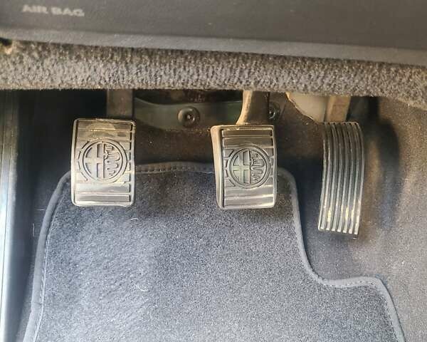 Черный Альфа Ромео 159, объемом двигателя 1.86 л и пробегом 194 тыс. км за 5350 $, фото 8 на Automoto.ua