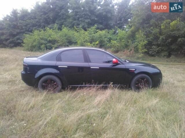 Чорний Альфа Ромео 159, об'ємом двигуна 1.9 л та пробігом 188 тис. км за 5800 $, фото 7 на Automoto.ua