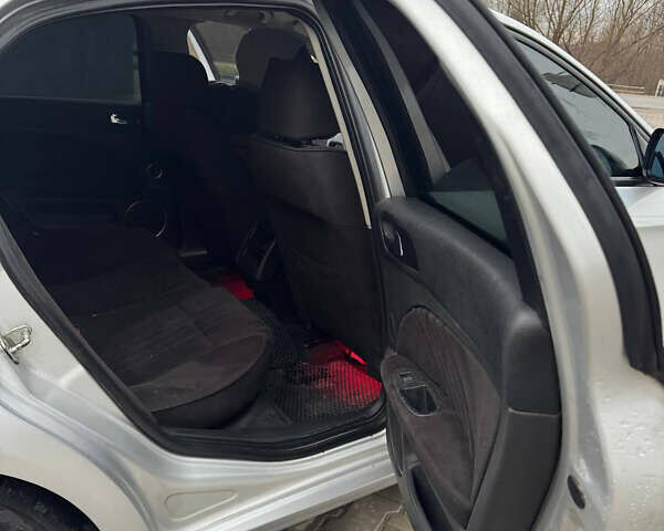 Черный Альфа Ромео 159, объемом двигателя 1.91 л и пробегом 260 тыс. км за 5600 $, фото 10 на Automoto.ua