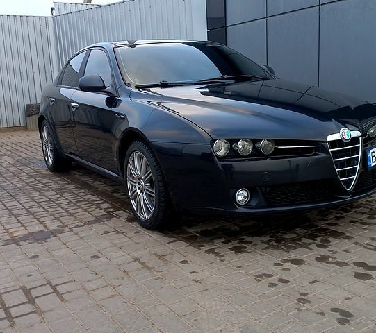 Чорний Альфа Ромео 159, об'ємом двигуна 1.9 л та пробігом 245 тис. км за 6300 $, фото 4 на Automoto.ua