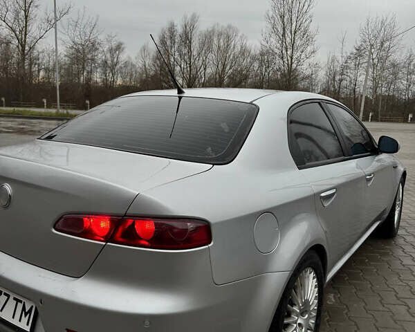 Черный Альфа Ромео 159, объемом двигателя 1.91 л и пробегом 260 тыс. км за 5600 $, фото 6 на Automoto.ua