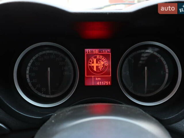 Черный Альфа Ромео 159, объемом двигателя 1.9 л и пробегом 412 тыс. км за 4900 $, фото 13 на Automoto.ua