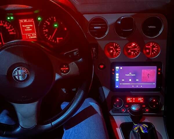 Черный Альфа Ромео 159, объемом двигателя 1.91 л и пробегом 242 тыс. км за 7700 $, фото 8 на Automoto.ua