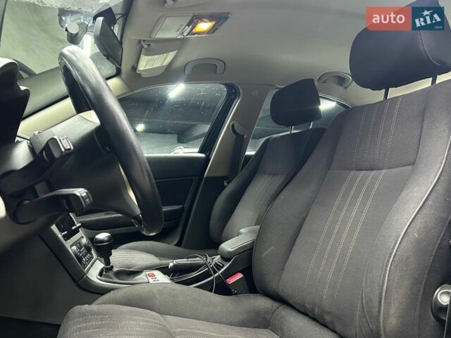 Чорний Альфа Ромео 159, об'ємом двигуна 1.91 л та пробігом 243 тис. км за 8000 $, фото 8 на Automoto.ua