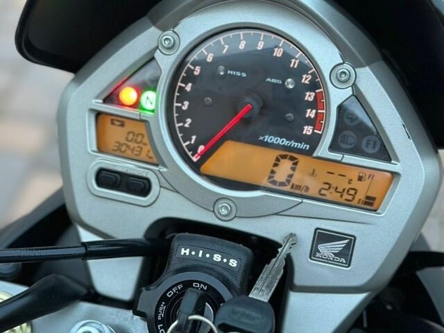 Черный Альфа Ромео 159, объемом двигателя 1.91 л и пробегом 330 тыс. км за 6200 $, фото 8 на Automoto.ua