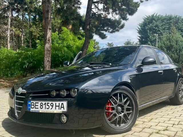 Чорний Альфа Ромео 159, об'ємом двигуна 2.2 л та пробігом 240 тис. км за 5500 $, фото 7 на Automoto.ua
