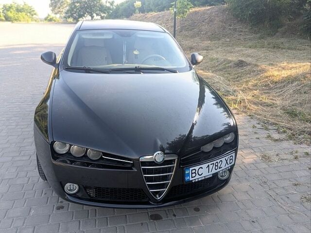 Чорний Альфа Ромео 159, об'ємом двигуна 2.2 л та пробігом 251 тис. км за 6000 $, фото 4 на Automoto.ua