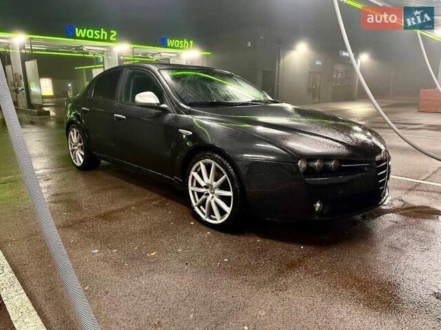 Чорний Альфа Ромео 159, об'ємом двигуна 2.2 л та пробігом 270 тис. км за 7500 $, фото 1 на Automoto.ua