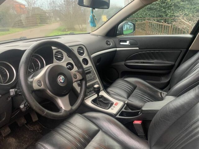 Черный Альфа Ромео 159, объемом двигателя 2.4 л и пробегом 280 тыс. км за 4000 $, фото 2 на Automoto.ua