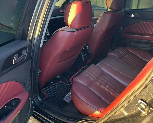 Чорний Альфа Ромео 159, об'ємом двигуна 2.2 л та пробігом 240 тис. км за 7500 $, фото 7 на Automoto.ua