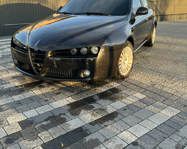 Чорний Альфа Ромео 159, об'ємом двигуна 2.2 л та пробігом 240 тис. км за 7500 $, фото 6 на Automoto.ua