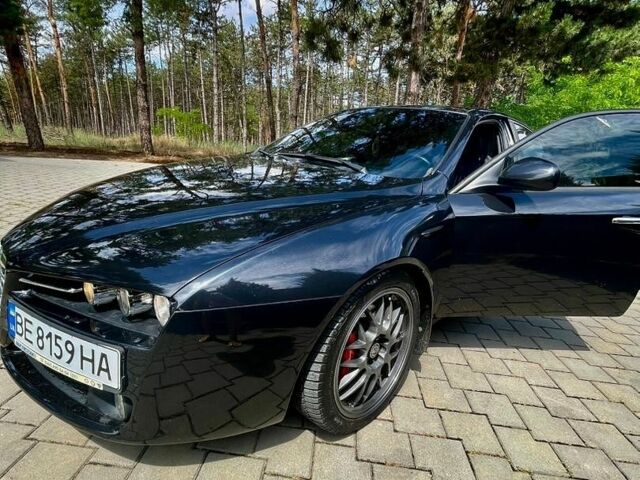 Чорний Альфа Ромео 159, об'ємом двигуна 2.2 л та пробігом 240 тис. км за 5500 $, фото 1 на Automoto.ua