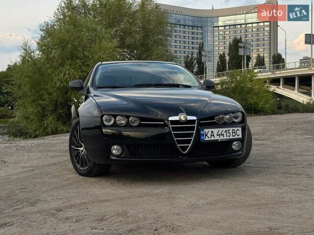 Черный Альфа Ромео 159, объемом двигателя 3.2 л и пробегом 134 тыс. км за 8000 $, фото 1 на Automoto.ua