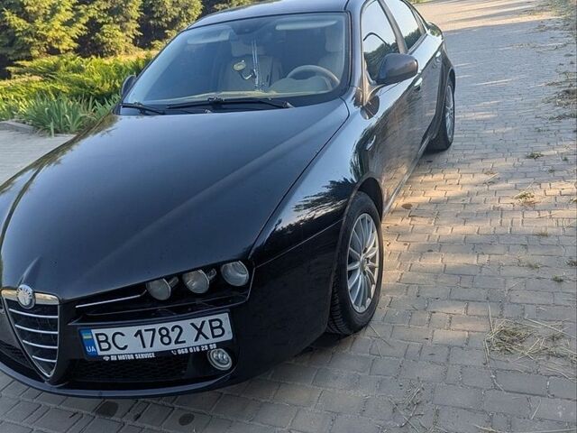 Чорний Альфа Ромео 159, об'ємом двигуна 2.2 л та пробігом 251 тис. км за 6000 $, фото 8 на Automoto.ua
