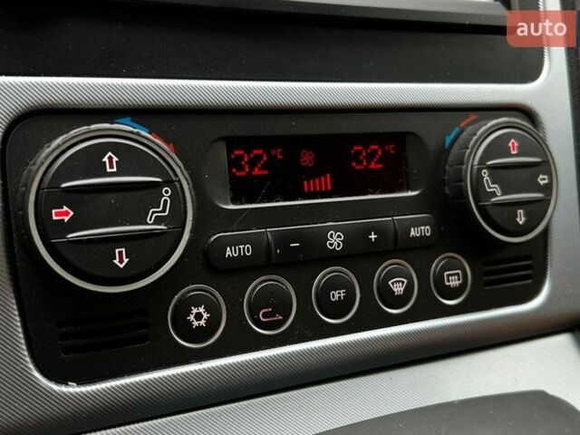 Чорний Альфа Ромео 159, об'ємом двигуна 2.2 л та пробігом 263 тис. км за 8200 $, фото 17 на Automoto.ua