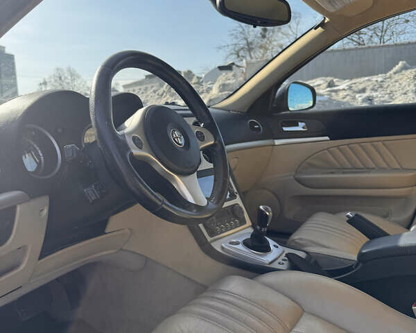 Черный Альфа Ромео 159, объемом двигателя 2.2 л и пробегом 171 тыс. км за 4500 $, фото 16 на Automoto.ua