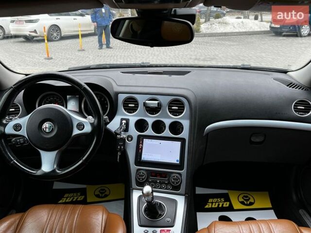 Чорний Альфа Ромео 159, об'ємом двигуна 2.2 л та пробігом 263 тис. км за 8200 $, фото 13 на Automoto.ua