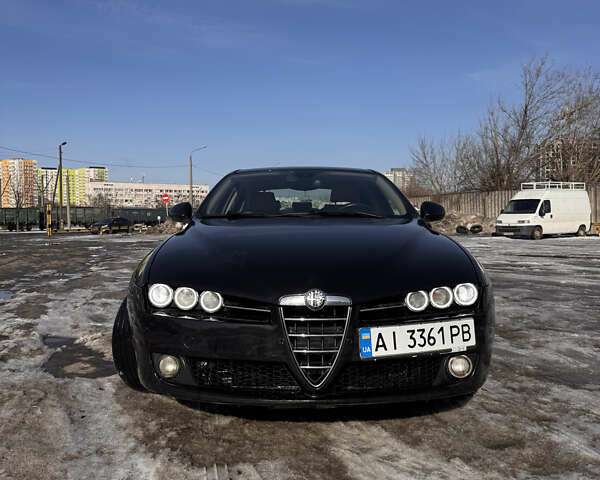 Черный Альфа Ромео 159, объемом двигателя 2.2 л и пробегом 171 тыс. км за 4500 $, фото 23 на Automoto.ua