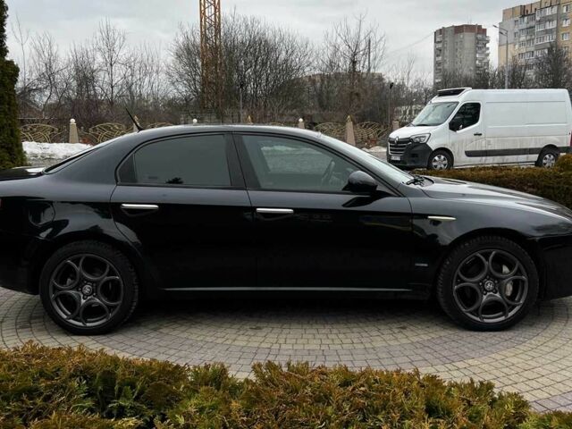 Чорний Альфа Ромео 159, об'ємом двигуна 2.2 л та пробігом 263 тис. км за 8200 $, фото 7 на Automoto.ua