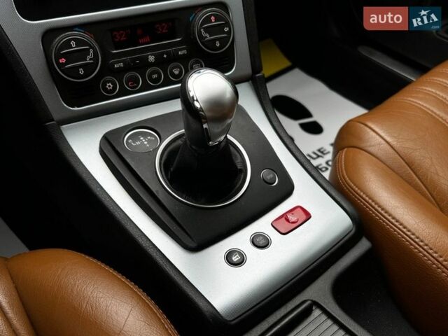 Чорний Альфа Ромео 159, об'ємом двигуна 2.2 л та пробігом 263 тис. км за 7500 $, фото 18 на Automoto.ua