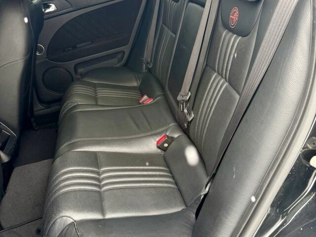 Черный Альфа Ромео 159, объемом двигателя 2.4 л и пробегом 208 тыс. км за 6800 $, фото 15 на Automoto.ua