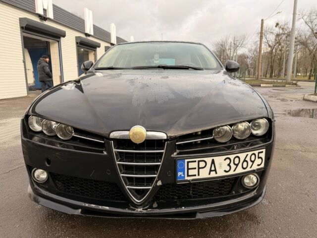 Черный Альфа Ромео 159, объемом двигателя 1.9 л и пробегом 200 тыс. км за 2500 $, фото 2 на Automoto.ua