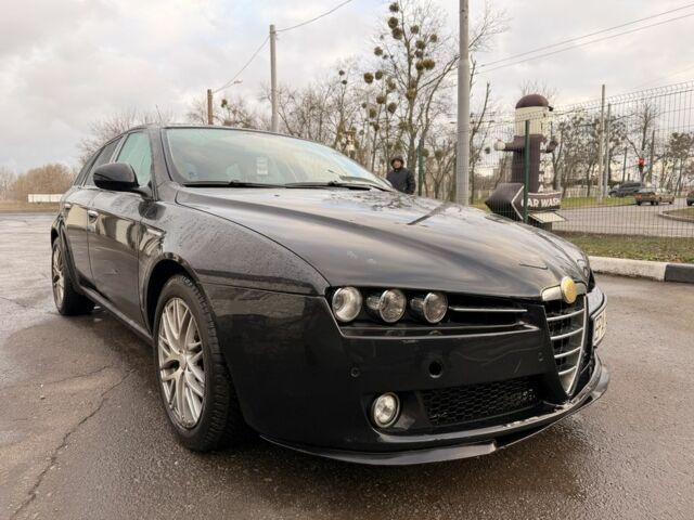 Черный Альфа Ромео 159, объемом двигателя 1.9 л и пробегом 200 тыс. км за 2500 $, фото 4 на Automoto.ua