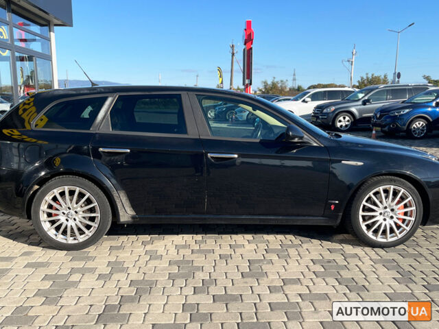 Черный Альфа Ромео 159, объемом двигателя 2.4 л и пробегом 270 тыс. км за 5400 $, фото 7 на Automoto.ua