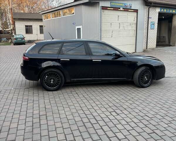 Чорний Альфа Ромео 159, об'ємом двигуна 1.9 л та пробігом 363 тис. км за 5500 $, фото 3 на Automoto.ua