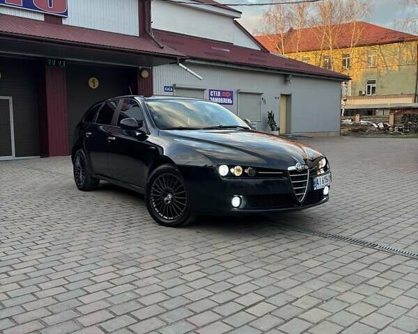 Чорний Альфа Ромео 159, об'ємом двигуна 1.9 л та пробігом 363 тис. км за 5500 $, фото 2 на Automoto.ua