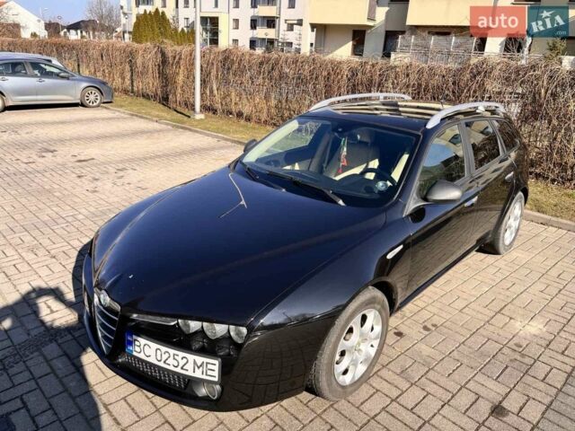 Чорний Альфа Ромео 159, об'ємом двигуна 2.2 л та пробігом 340 тис. км за 6200 $, фото 5 на Automoto.ua
