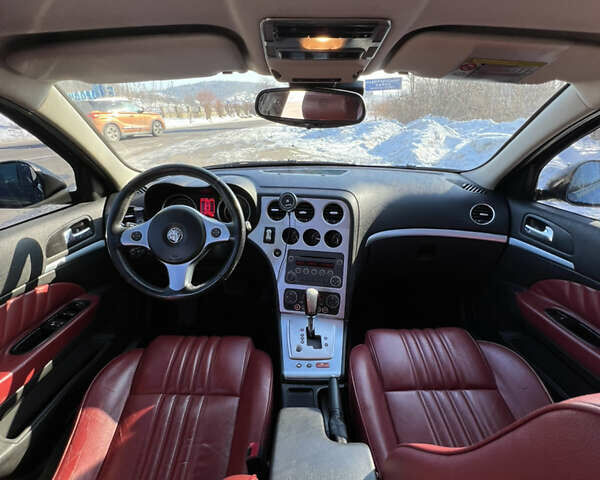 Черный Альфа Ромео 159, объемом двигателя 1.9 л и пробегом 229 тыс. км за 7200 $, фото 7 на Automoto.ua