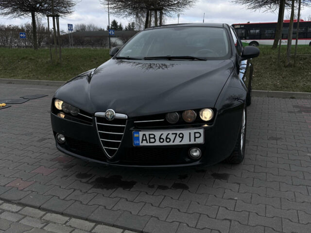 Черный Альфа Ромео 159, объемом двигателя 1.8 л и пробегом 203 тыс. км за 6500 $, фото 1 на Automoto.ua