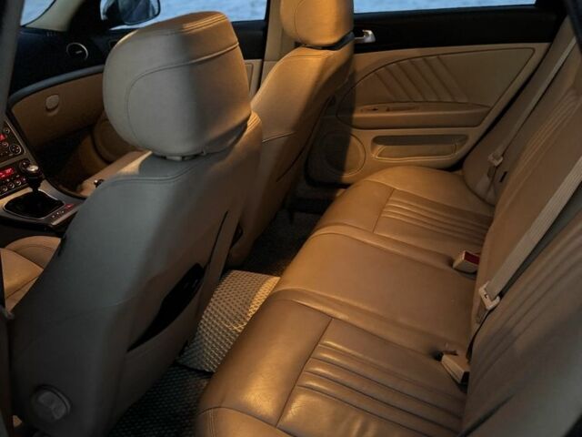 Черный Альфа Ромео 159, объемом двигателя 1.9 л и пробегом 250 тыс. км за 3600 $, фото 6 на Automoto.ua