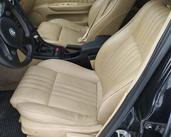 Черный Альфа Ромео 159, объемом двигателя 1.91 л и пробегом 350 тыс. км за 5999 $, фото 15 на Automoto.ua