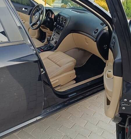 Черный Альфа Ромео 159, объемом двигателя 1.91 л и пробегом 350 тыс. км за 5999 $, фото 7 на Automoto.ua