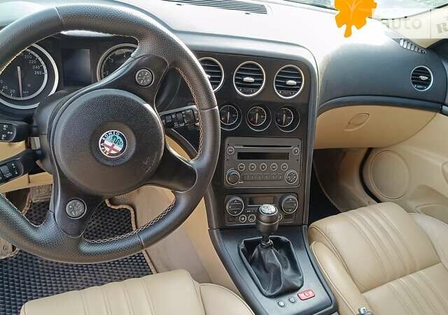 Черный Альфа Ромео 159, объемом двигателя 1.91 л и пробегом 350 тыс. км за 5999 $, фото 11 на Automoto.ua