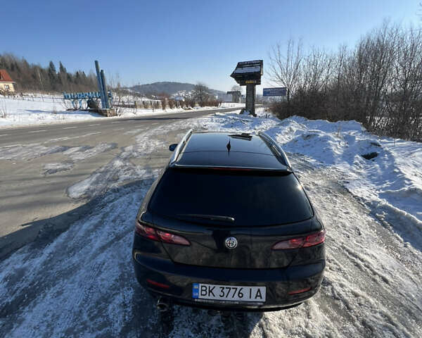 Черный Альфа Ромео 159, объемом двигателя 1.9 л и пробегом 229 тыс. км за 7200 $, фото 14 на Automoto.ua