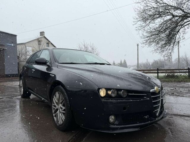 Черный Альфа Ромео 159, объемом двигателя 1.9 л и пробегом 320 тыс. км за 2500 $, фото 2 на Automoto.ua