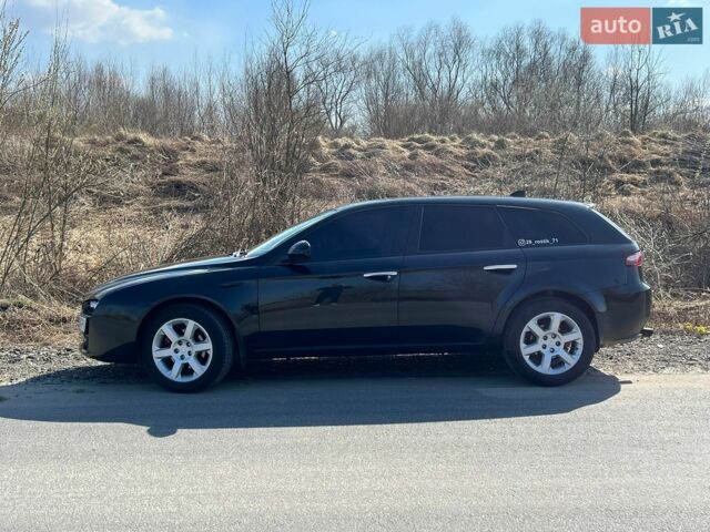 Чорний Альфа Ромео 159, об'ємом двигуна 1.9 л та пробігом 265 тис. км за 6000 $, фото 1 на Automoto.ua