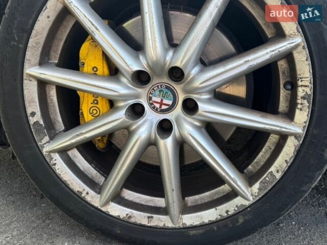 Черный Альфа Ромео 159, объемом двигателя 2.2 л и пробегом 272 тыс. км за 6000 $, фото 12 на Automoto.ua