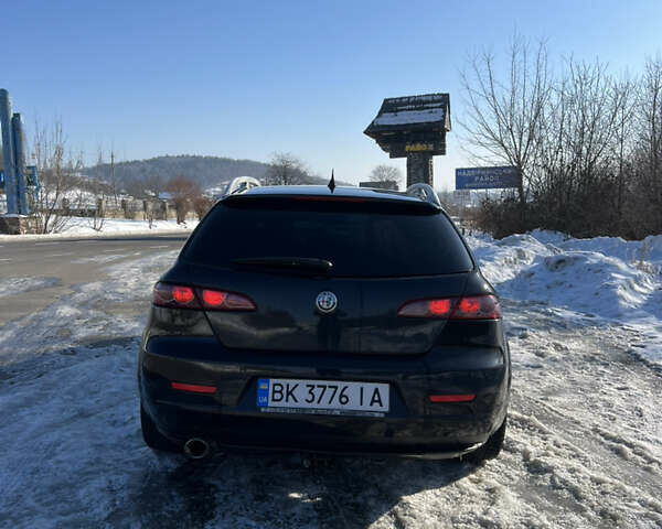 Черный Альфа Ромео 159, объемом двигателя 1.9 л и пробегом 229 тыс. км за 7200 $, фото 3 на Automoto.ua