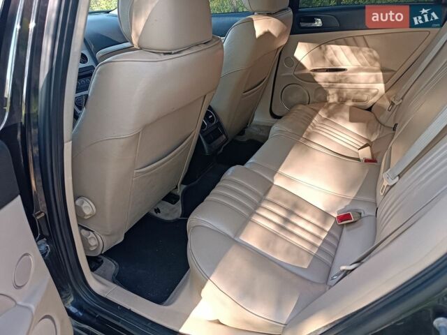 Чорний Альфа Ромео 159, об'ємом двигуна 1.9 л та пробігом 298 тис. км за 5900 $, фото 8 на Automoto.ua