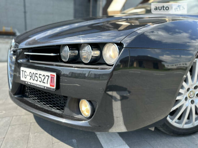 Черный Альфа Ромео 159, объемом двигателя 1.9 л и пробегом 290 тыс. км за 8200 $, фото 3 на Automoto.ua