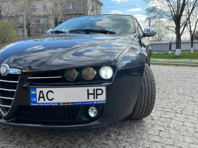 Черный Альфа Ромео 159, объемом двигателя 1.9 л и пробегом 315 тыс. км за 3000 $, фото 1 на Automoto.ua