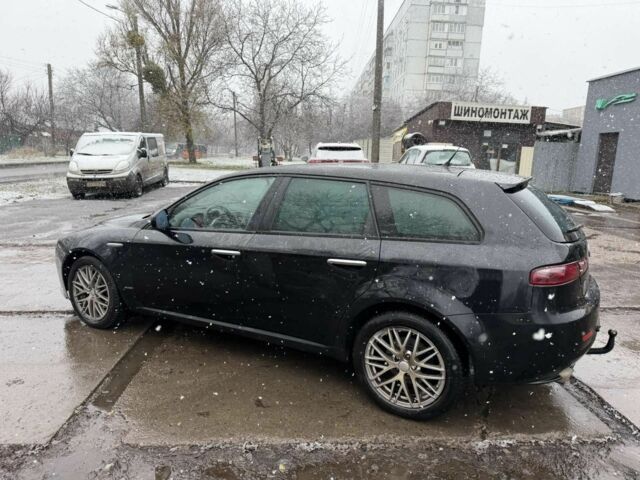 Черный Альфа Ромео 159, объемом двигателя 1.9 л и пробегом 320 тыс. км за 2500 $, фото 6 на Automoto.ua