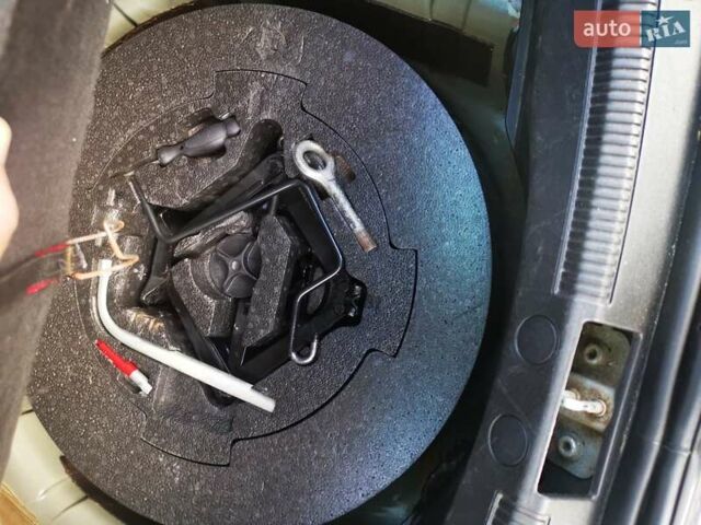 Черный Альфа Ромео 159, объемом двигателя 1.91 л и пробегом 198 тыс. км за 6400 $, фото 16 на Automoto.ua