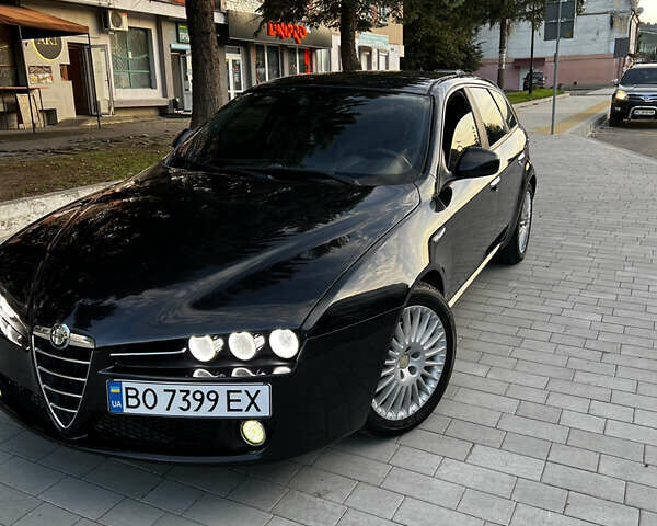 Чорний Альфа Ромео 159, об'ємом двигуна 1.91 л та пробігом 147 тис. км за 6600 $, фото 7 на Automoto.ua