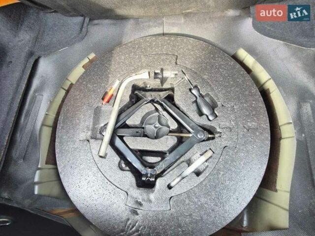 Черный Альфа Ромео 159, объемом двигателя 1.91 л и пробегом 224 тыс. км за 6500 $, фото 9 на Automoto.ua